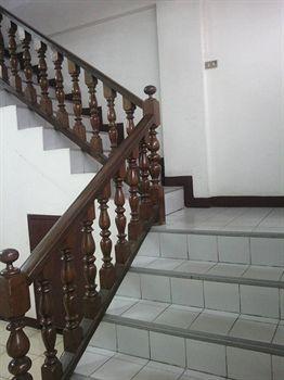 Kong Court Guest House Chiang Mai Exterior photo