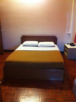 Kong Court Guest House Chiang Mai Exterior photo